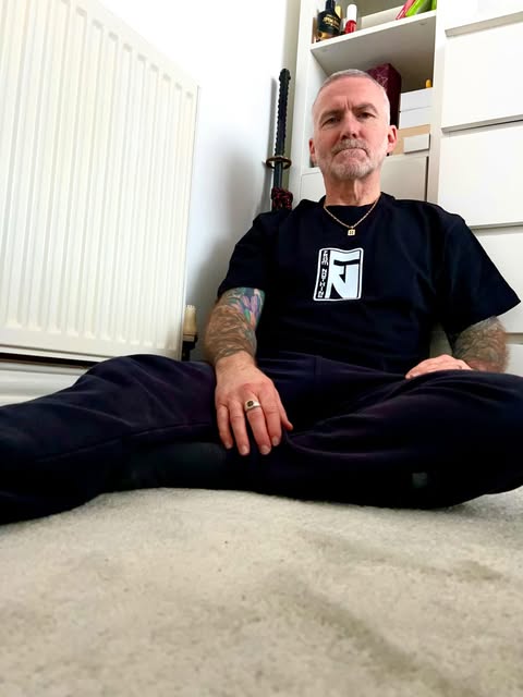 [FN] Triptych Tee